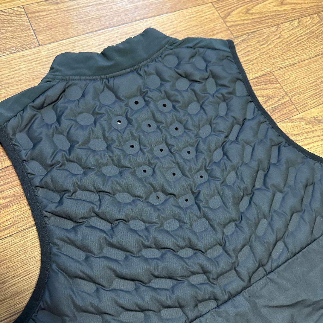 ナイキ　NIKE ランニング　ダウンベスト　エアロロフト　AEROLOFT