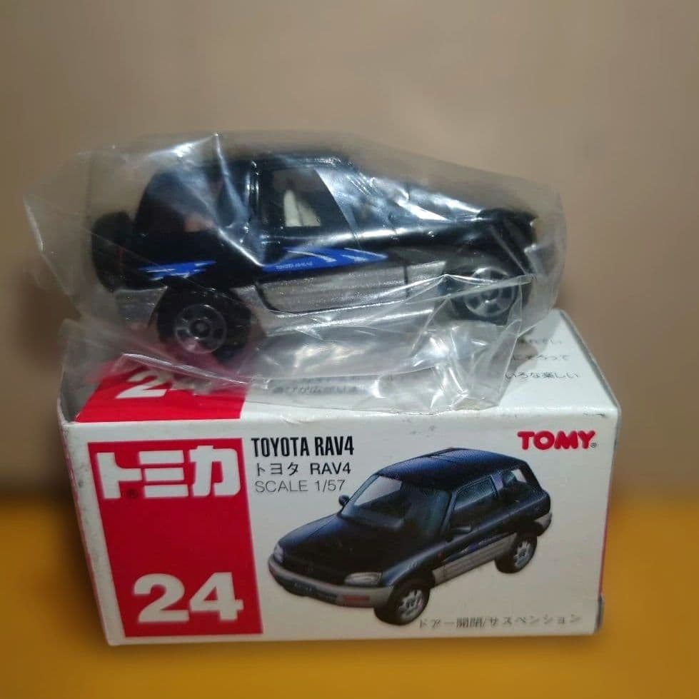 トミカ　ビッグフット、RAV4、パジェロ　3種セット　TOMY　トミー　ミニカー
