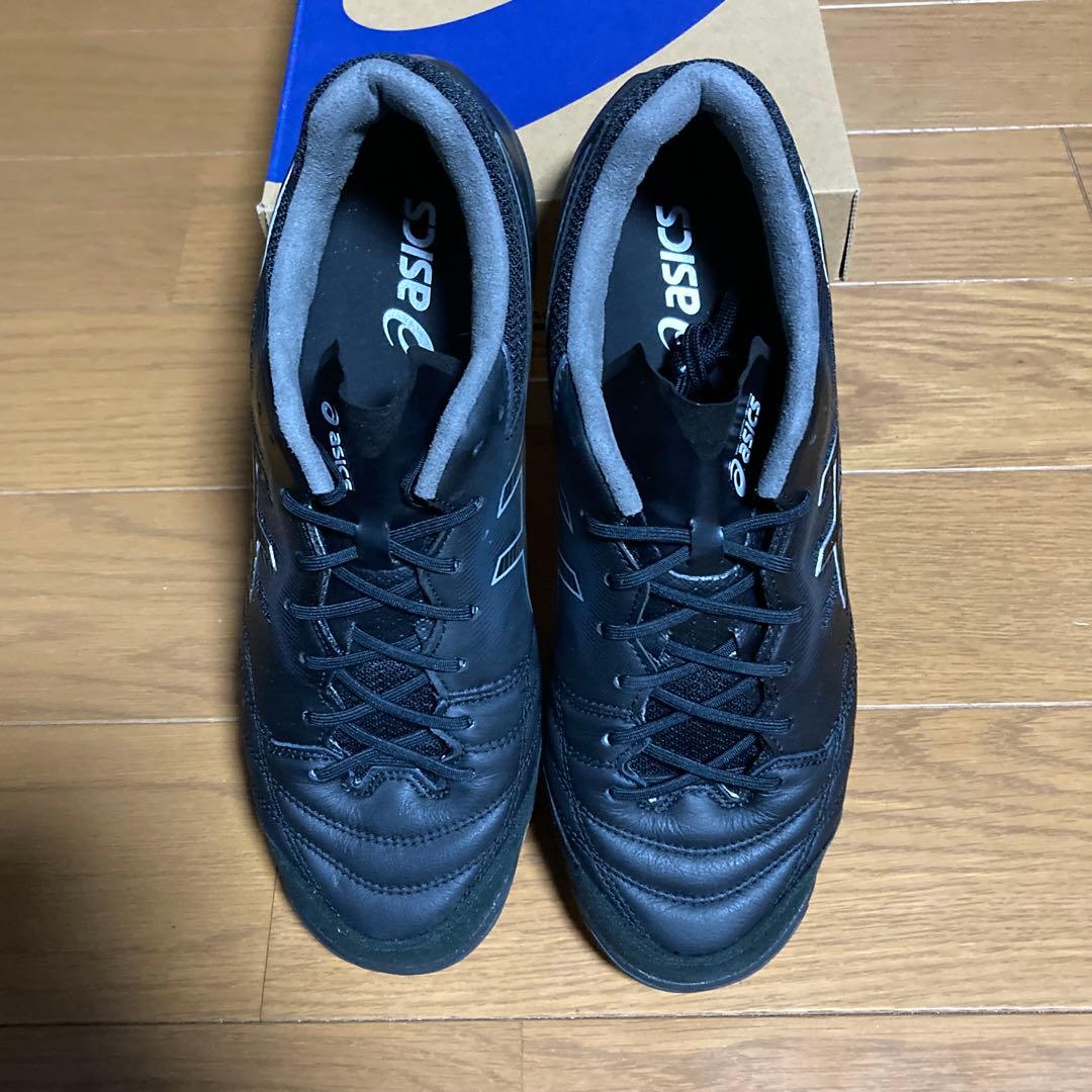 アシックス　デスタッキkFF 25.5