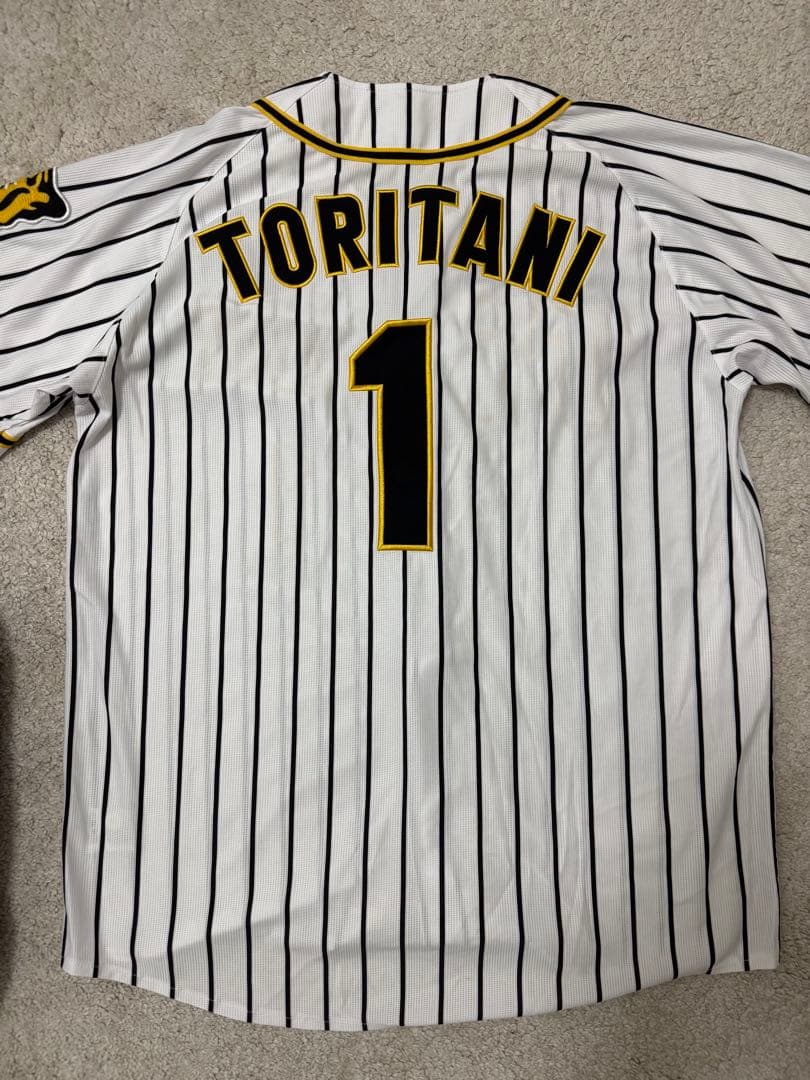 阪神タイガース TORITANI 1 ユニフォーム　サイズO