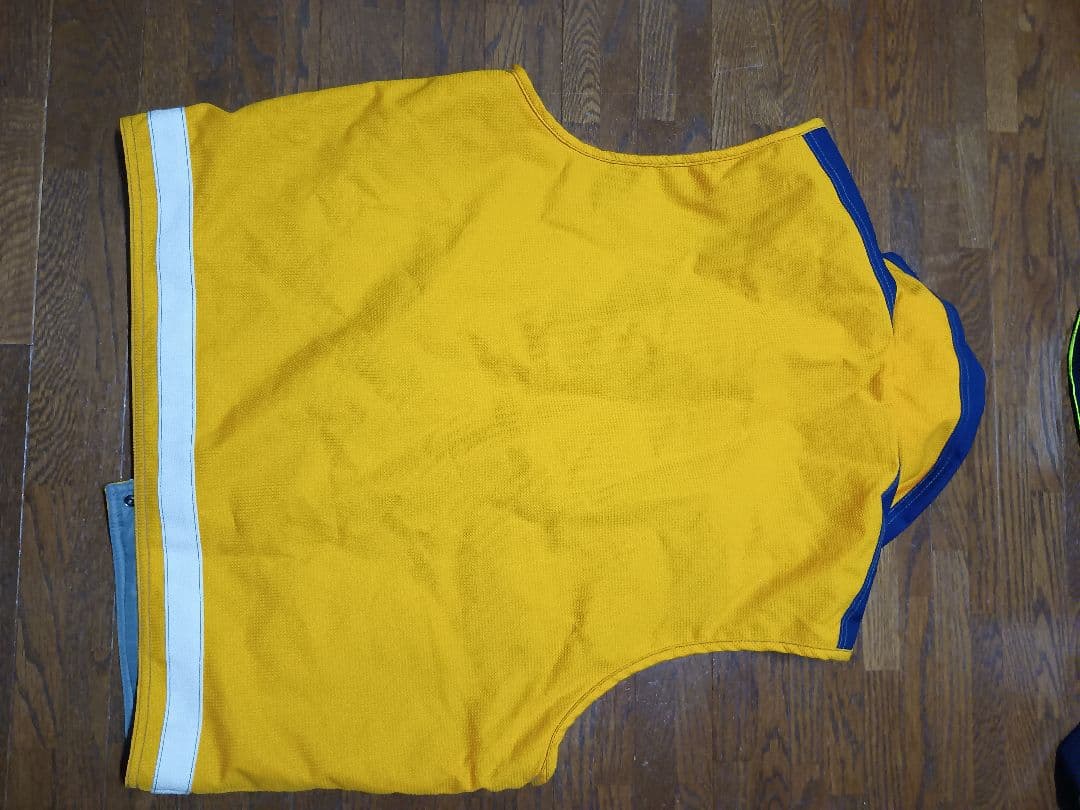 サイズO スキーウェア ベスト　ellesse イタリアモデル　エレッセ