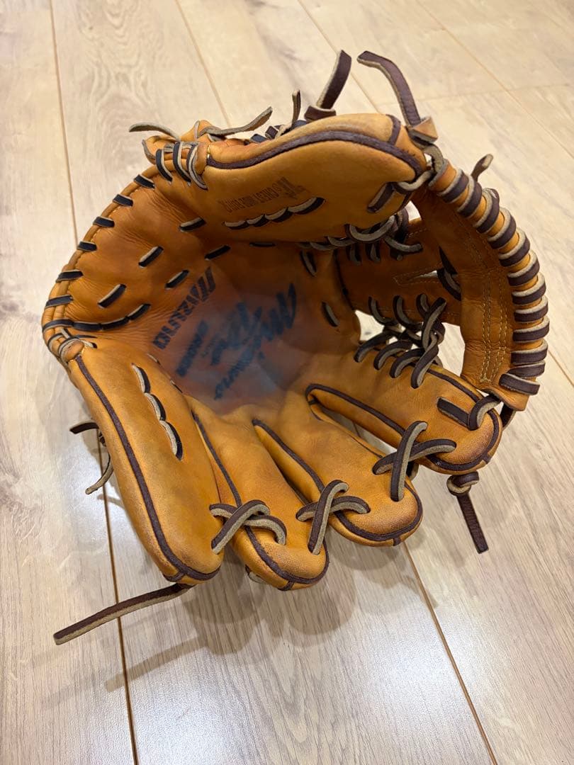 ミズノプロ一般内野手オーダーグローブ！美品良品！