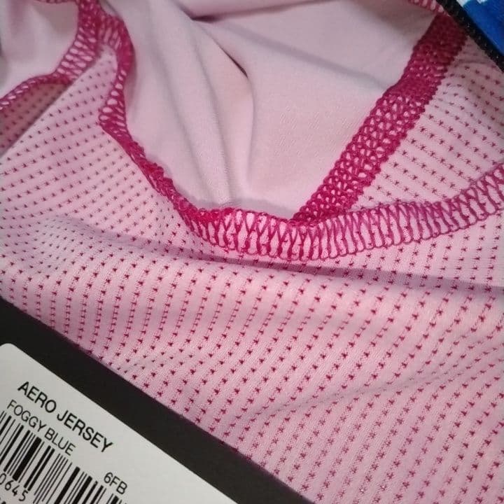 【新品】オークリーAERO JERSEY