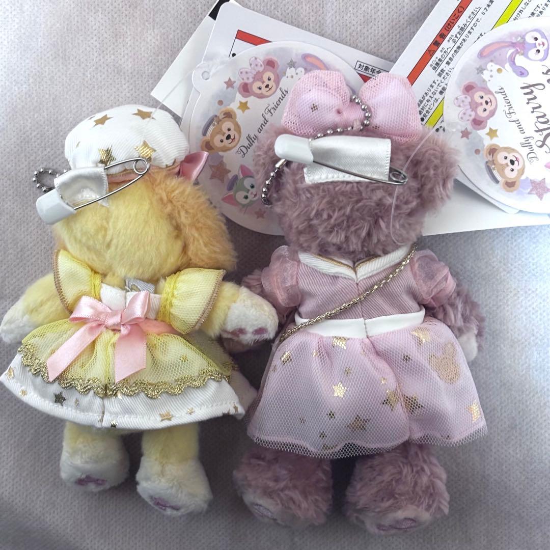 ディズニー　ぬいぐるみバッジ