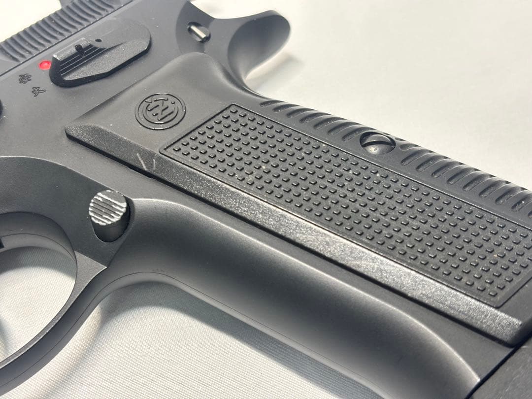 Carbon8 Cz75 CO2 漢字刻印