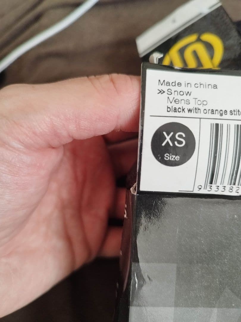 skins　スキンズ　トップス　XS　冬用　あったか＼(^-^)／暖