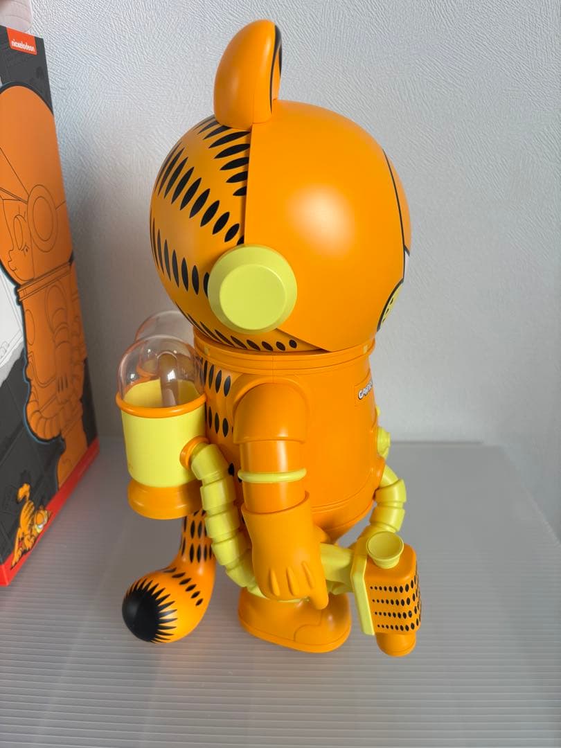 ゲームキャラクター POP MART MEGA SPACE MOLLY GARFIELD 400%