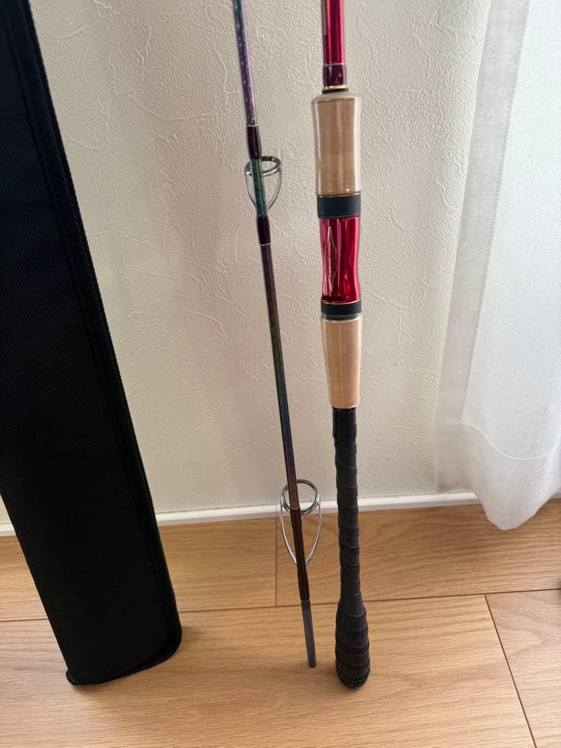超美品　ワールドシャウラ　2704 シマノ