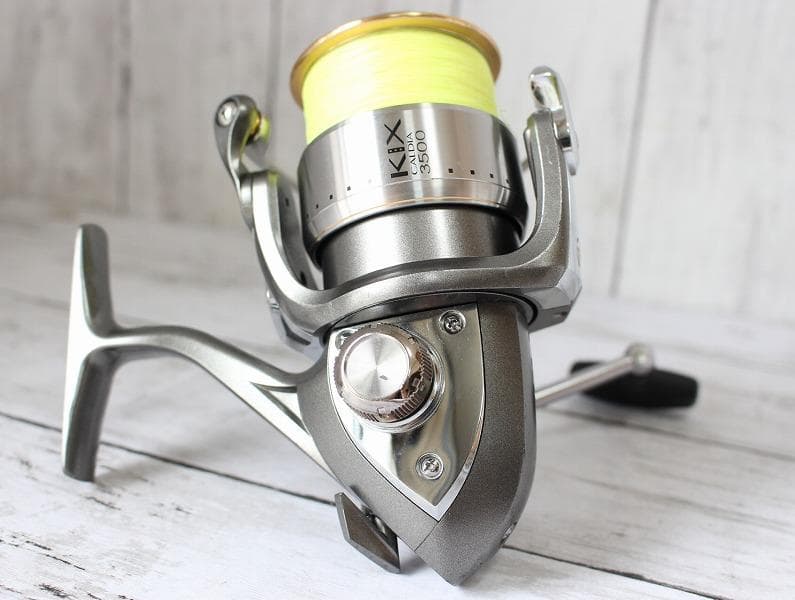 ダイワ カルディア KIX 3500 スピニングリール