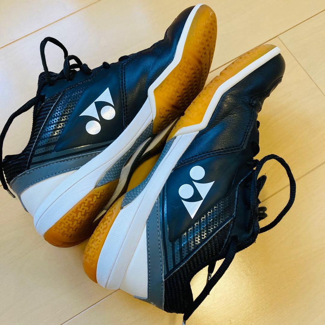 YONEX バドミントンシューズ　パワークッション　65Z3 24.0cm
