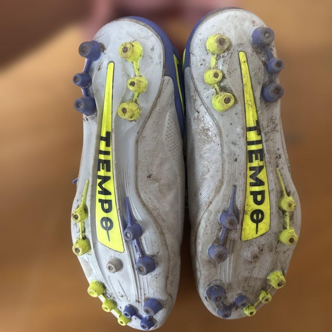 Nike Tiempo スパイクシューズ グレー/イエロー