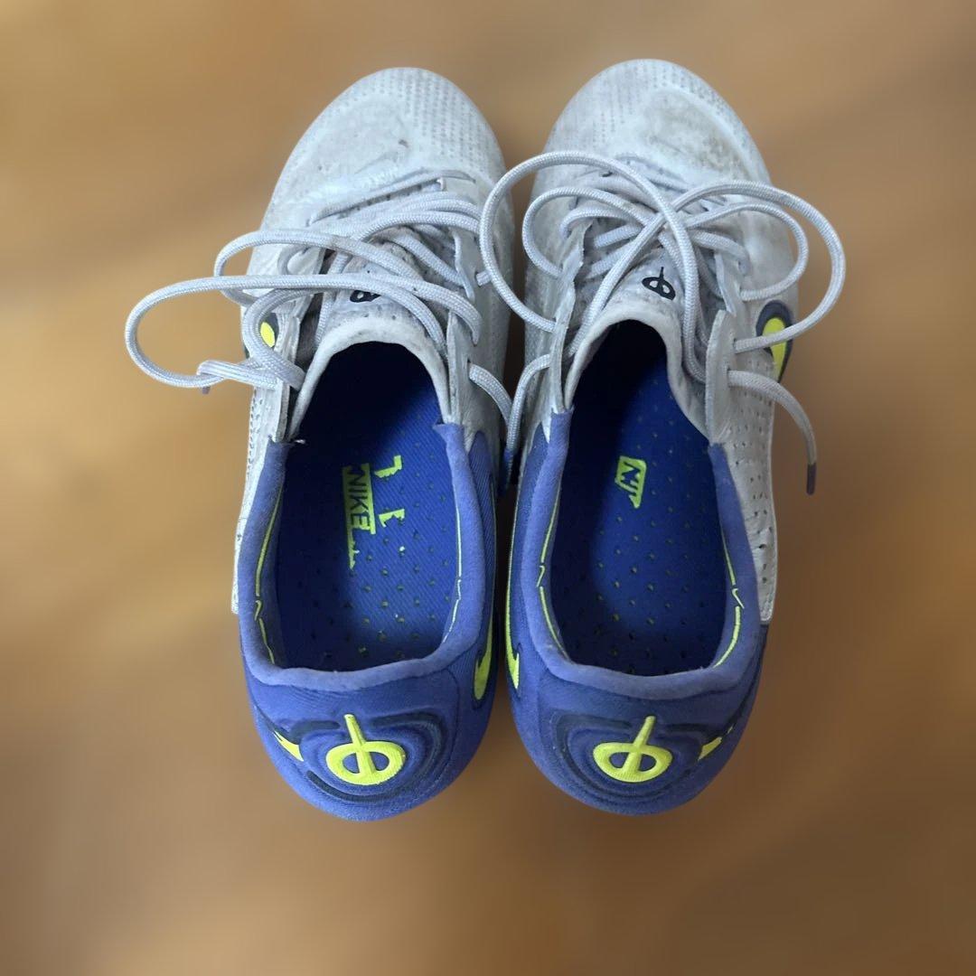 Nike Tiempo スパイクシューズ グレー/イエロー