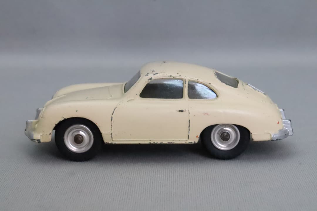 【当時物】ディンキー No.182 ポルシェ 356A　1/43スケール