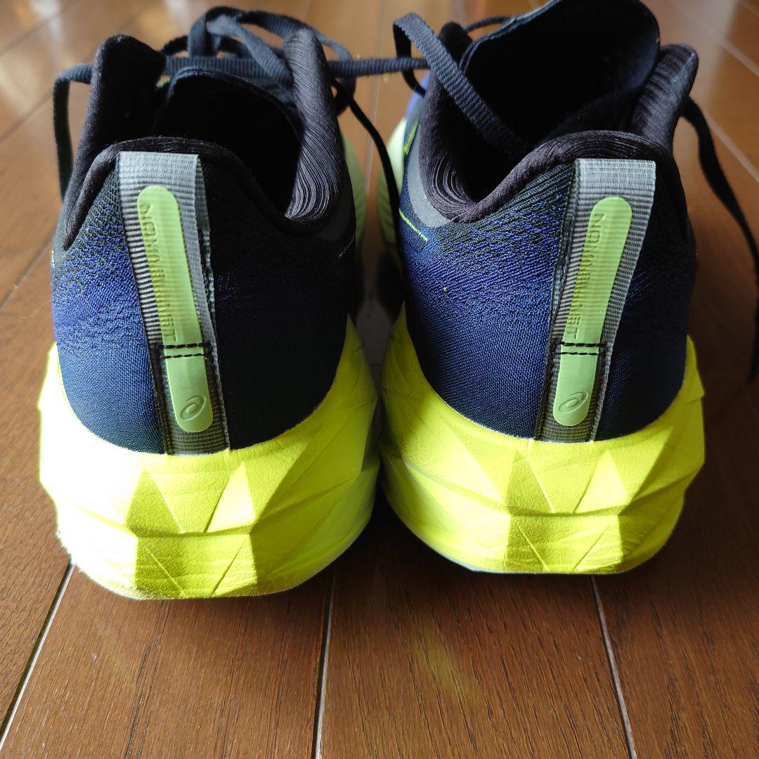 asics NOVABLAST4 ノヴァブラスト4 25.5cm WIDE