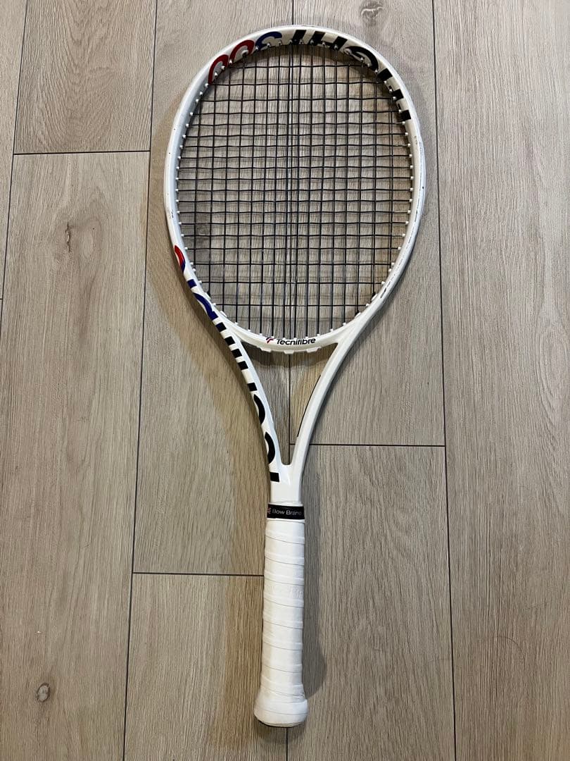 テクニファイバー T-FIGHT300 2本、バッグ2個、レーザーソフト約80m