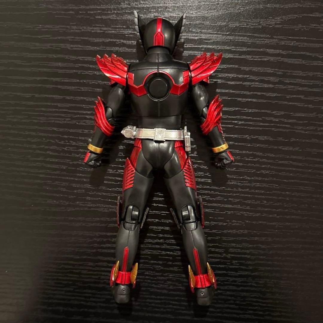 S.H.Figuarts 真骨彫製法　仮面ライダーオーズ タジャドル コンボ