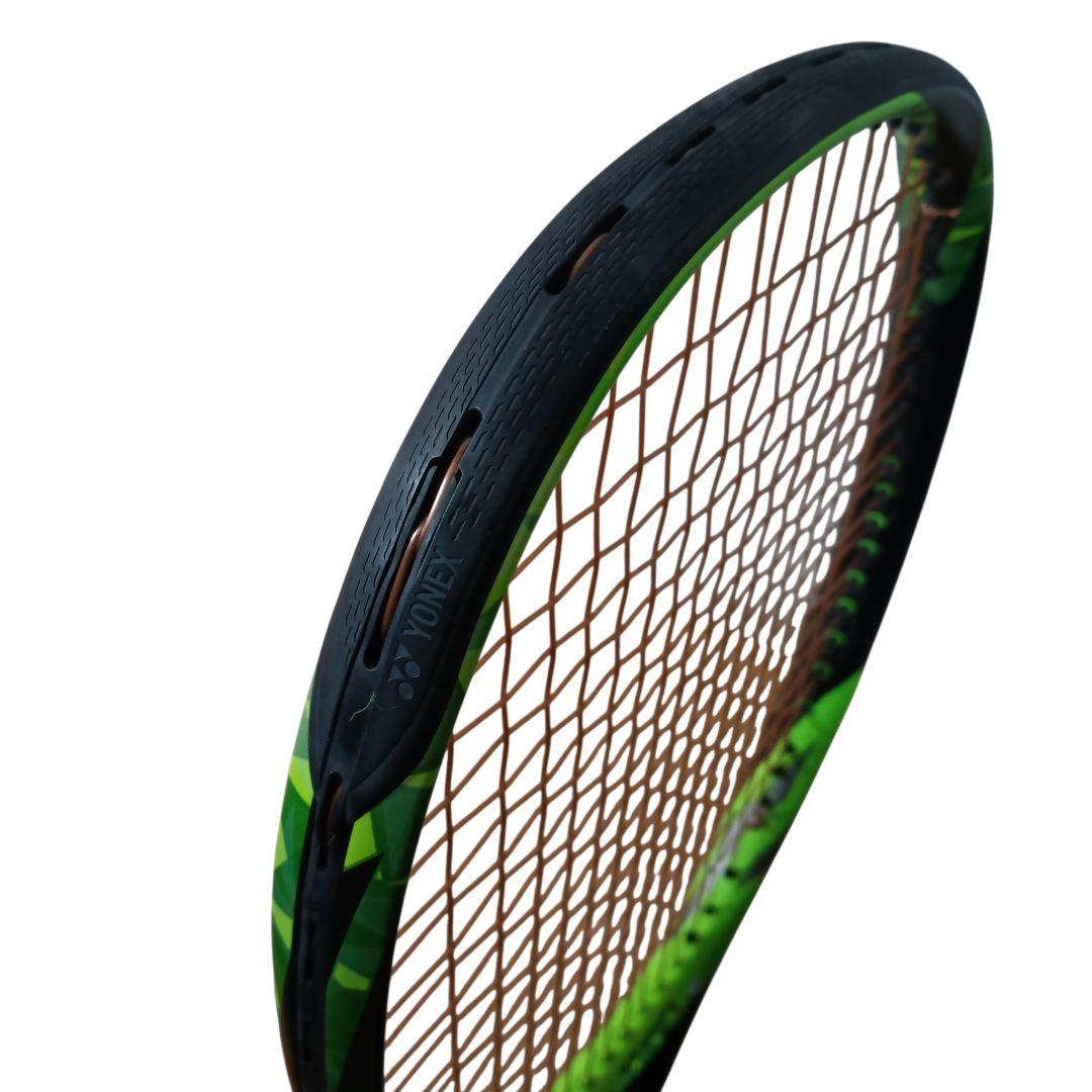 【美品】YONEX ヨネックス EZONE イーゾーン100 2017 G3