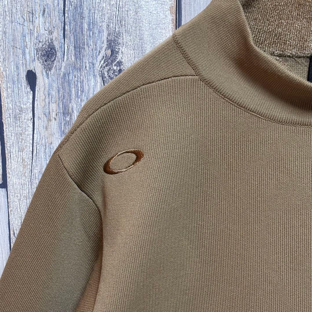 オークリー　OAKLEY クルーネック　セーター　スカル　刺繍ロゴ　裏起毛