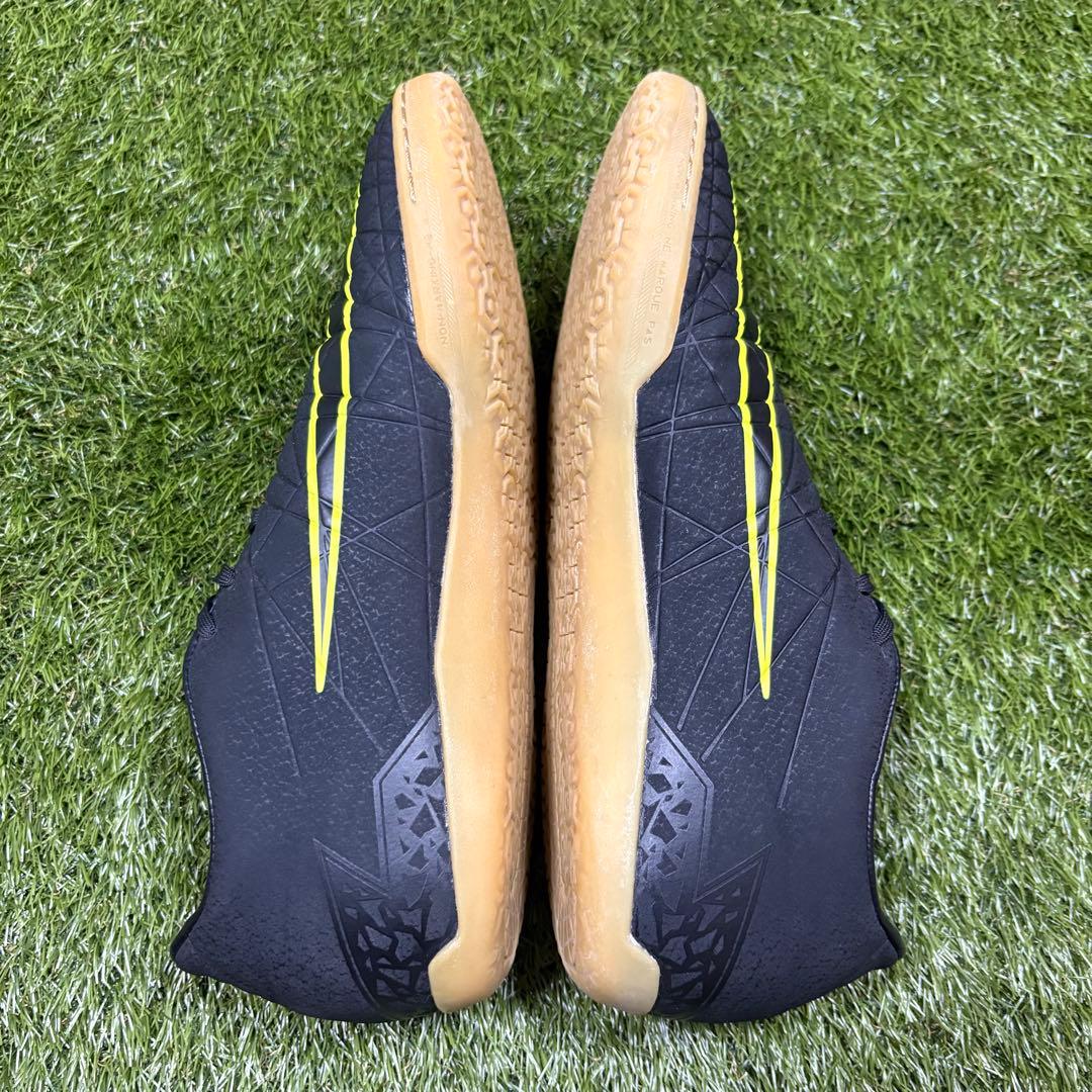 NIKE Hypervenom Phelon Ⅱ IC 28cm