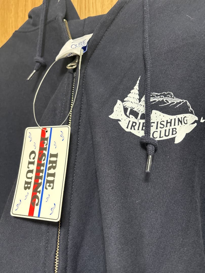 新品　IFC パーカー