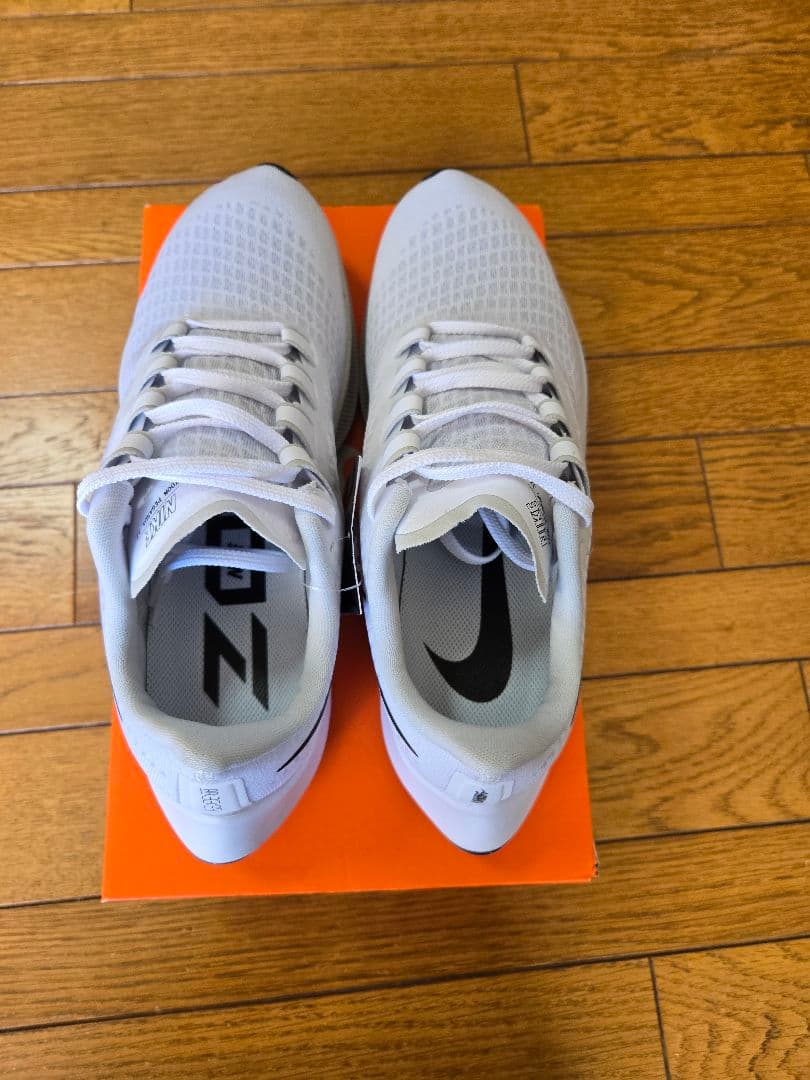 新品未使用 NIKE PEGASUS 37ペガサス37 26cm メンズ
