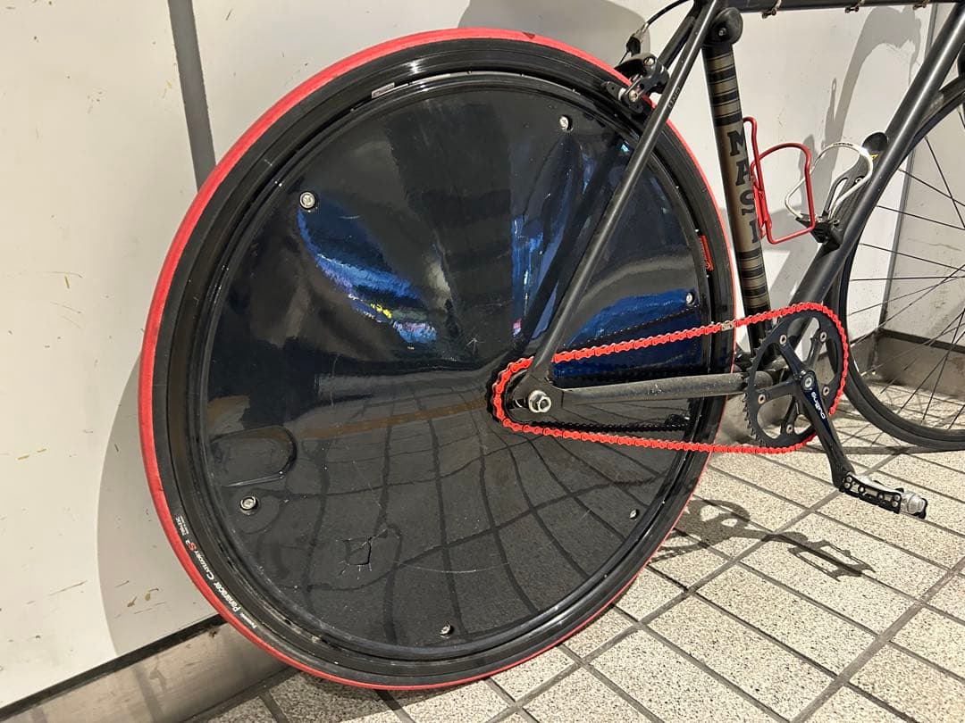 平政雄神戸市よりMASI ピスト 自転車　ピストバイク スタンド付きです。