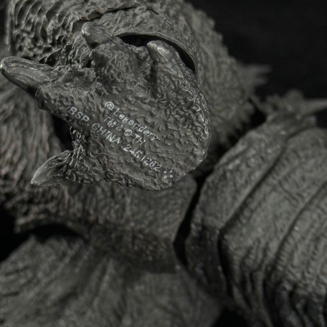 S.H.MonsterArts　ゴジラ（2023） マイナスカラーVer.