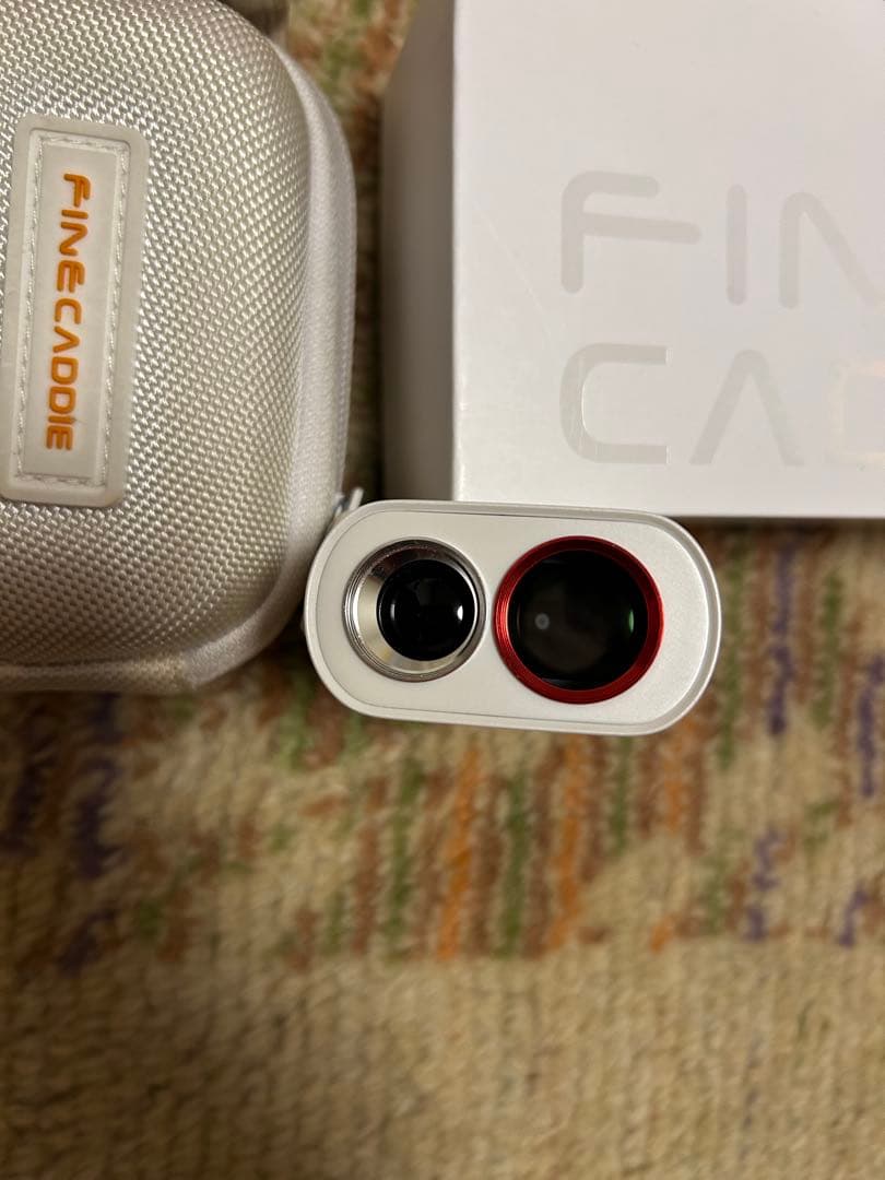 FINE CADDIE J7 ゴルフ用距離計 ホワイト ケース付き