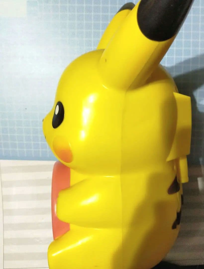 ピカチュウ時計