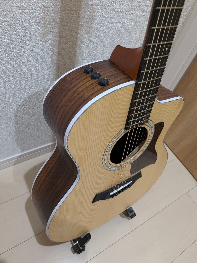 【美品・メンテ済】Taylor 214ce (2023年購入) エレアコ