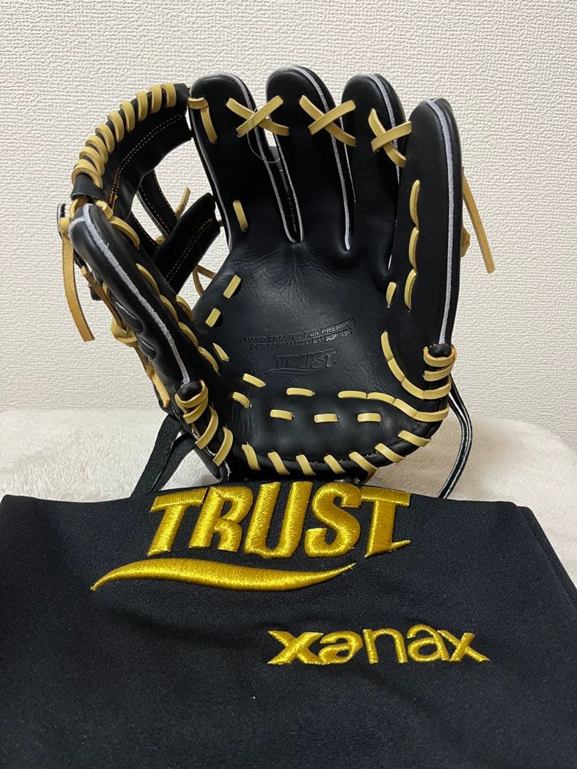 ザナックス　軟式　内野手用　グラブ