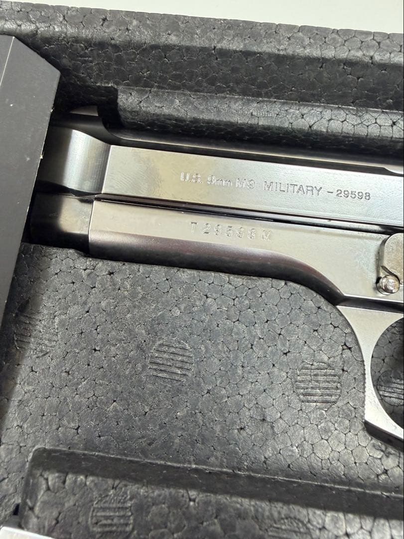 東京マルイ M92F クロムステンレス