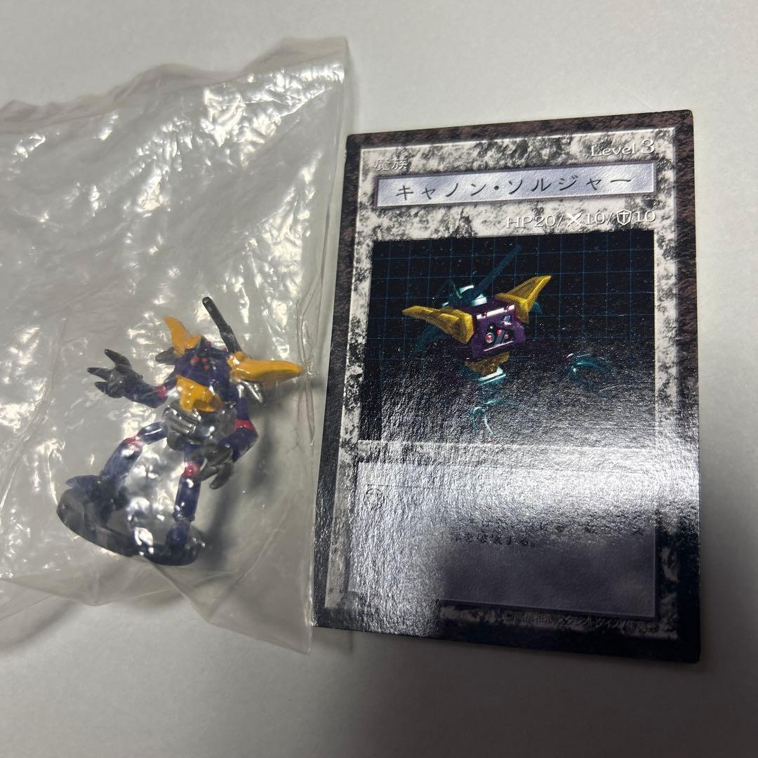 遊戯王ダンジョンダイス　キャノンソルジャー　フィギュア未開封　カード