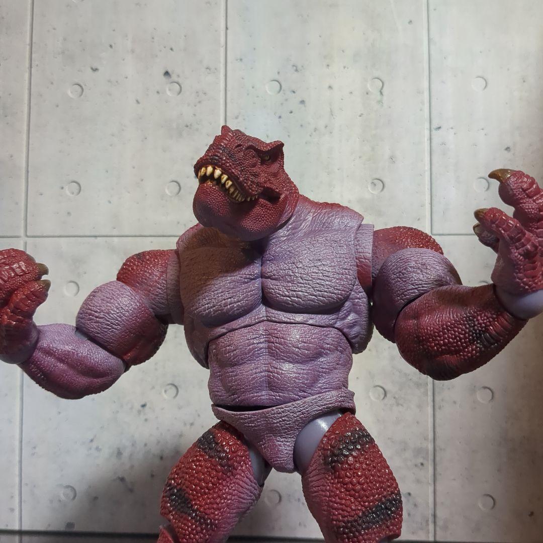 1/12 AXYTOYS ティラノサウルス部族兵士 レッド