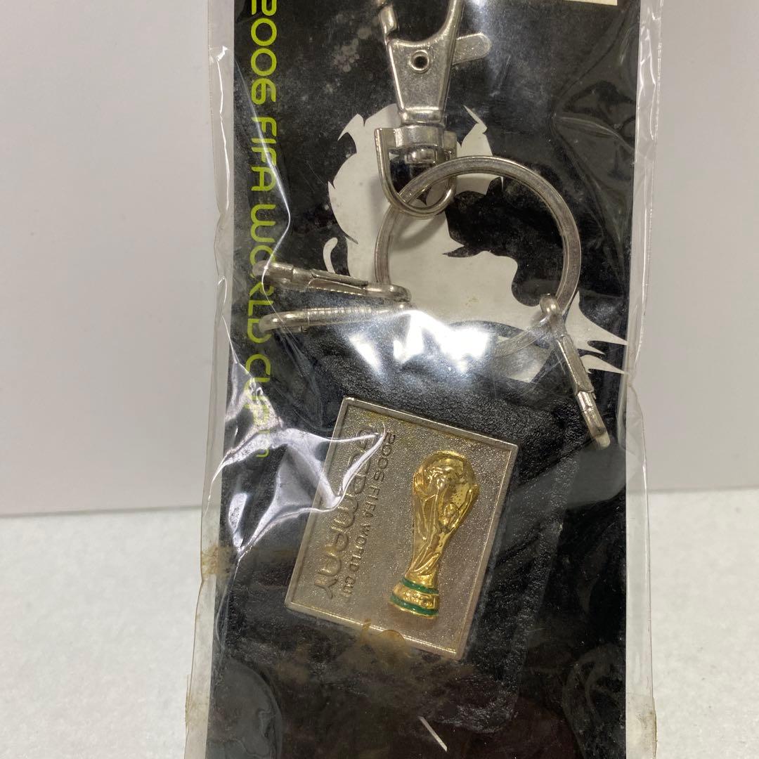 2002 2006 FIFAワールドカップ トロフィー キーホルダー