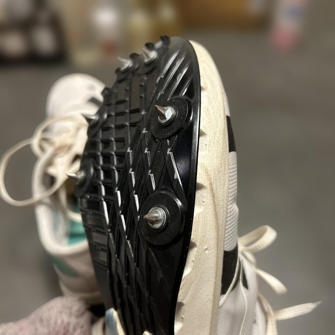 ON長距離スパイク23.5cm
