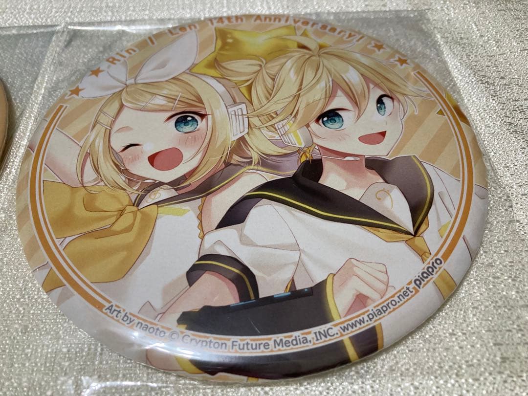 よみうりランド2022 150mm缶バッジ　鏡音リン・レン　14th
