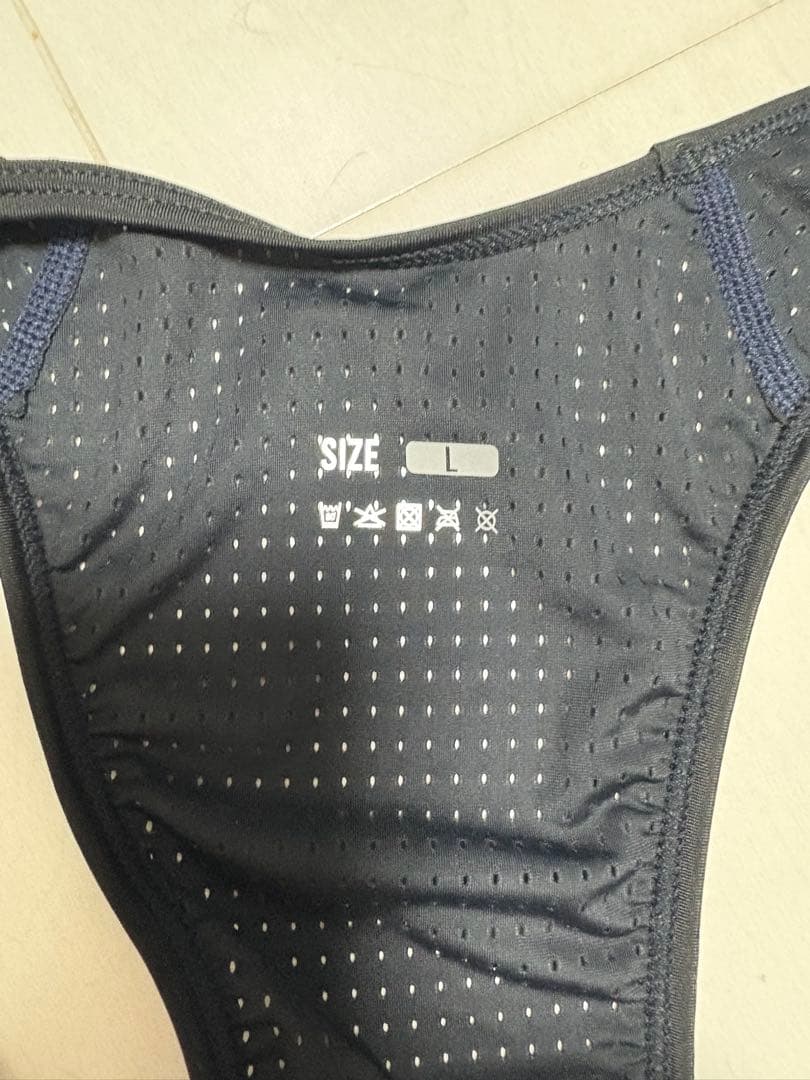 【値下げ】Nomad Véloビブタイツ L ネイビー