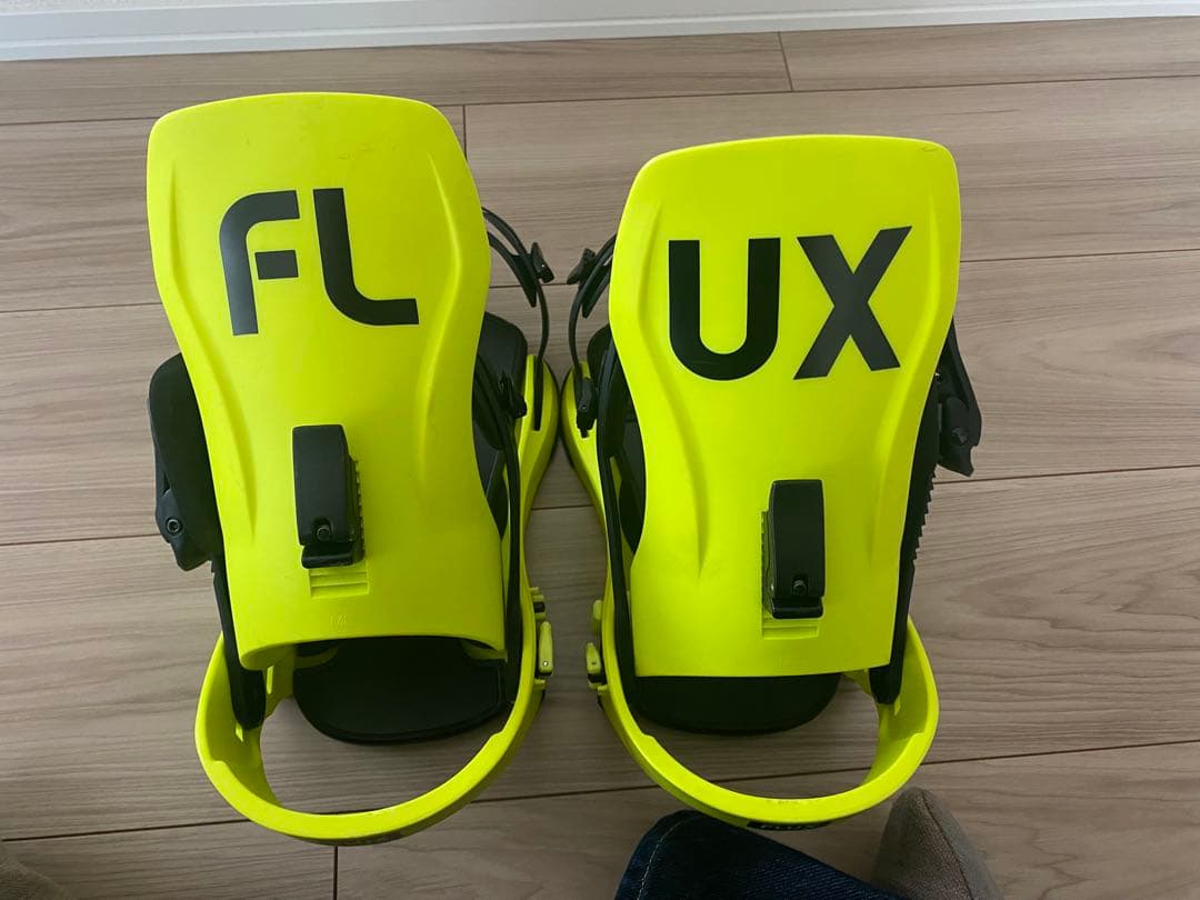 FLUX CV Mサイズ 25-26 スノーボードビンディング イエロー