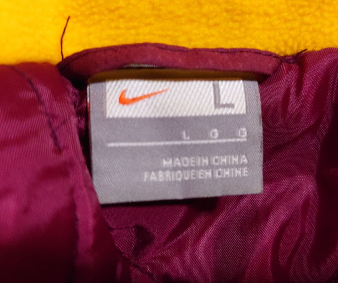 NIKE製 楽天イーグルス クリムゾンレッド ジャンパー 中綿入り
