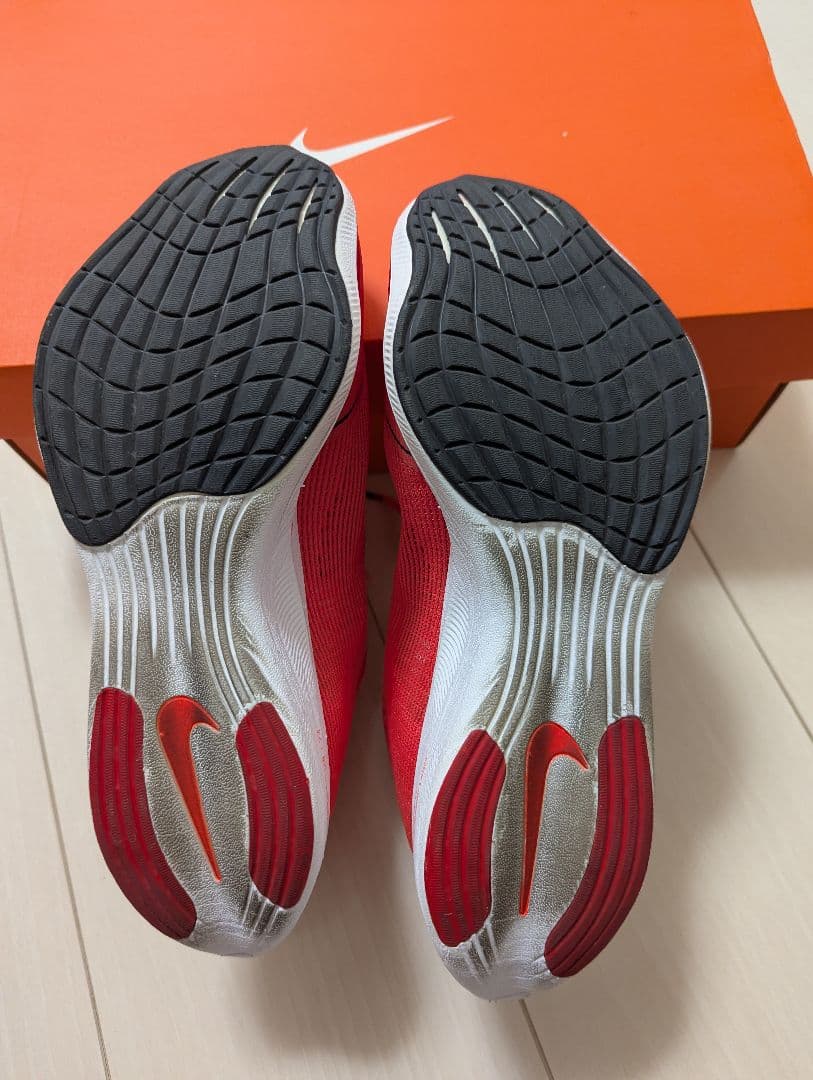 【美品】 NIKE ヴェイパーフライネクスト%2 24.0cm