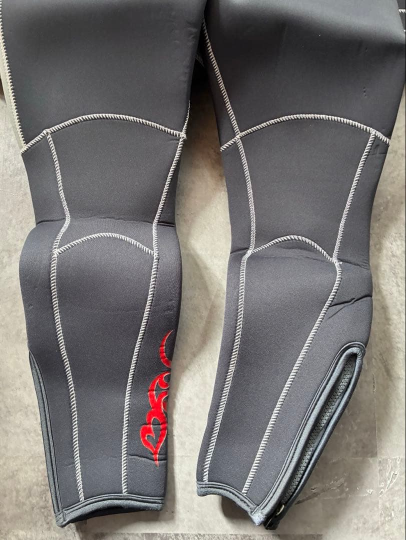 world dive ウェットスーツ 9M オプションファスナー付き