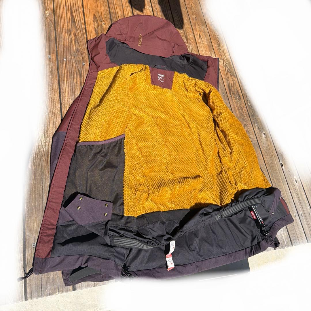 ARC’TERYX ジャケット バックカントリー GORE-TEX