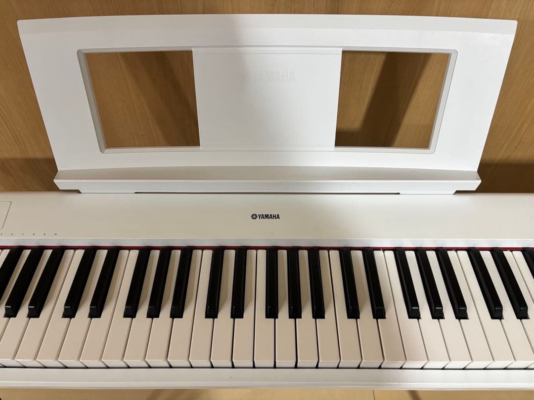 送料込み　美品　YAMAHA 76鍵盤　piaggero NP-32 スタンド付