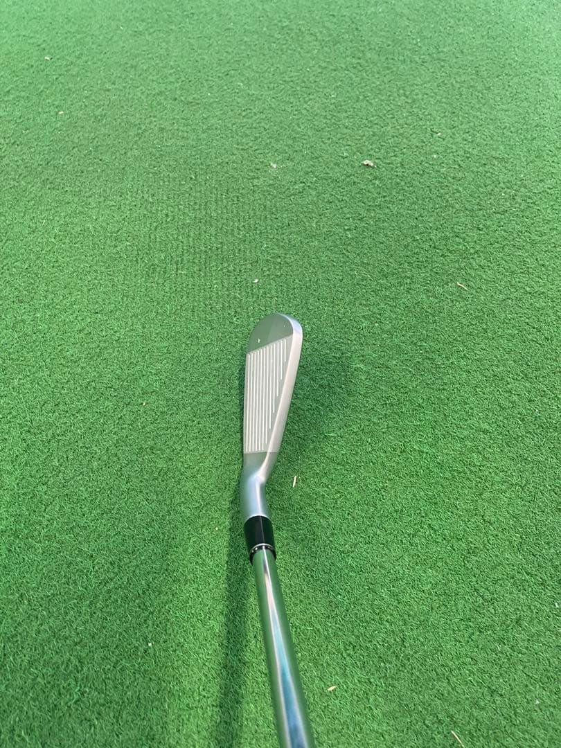 スリクソン　Srixon Zx4 ４番　アイアン KBS ツアーLITE S