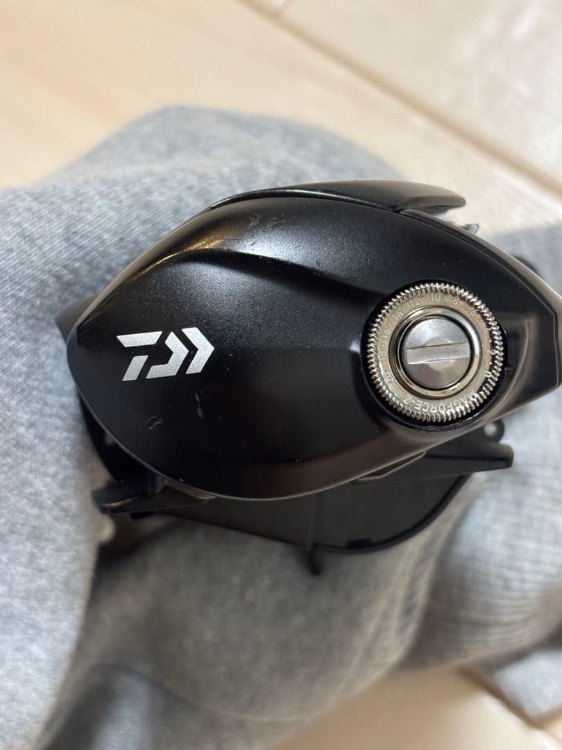 24タトゥーラ　TW 100XHL