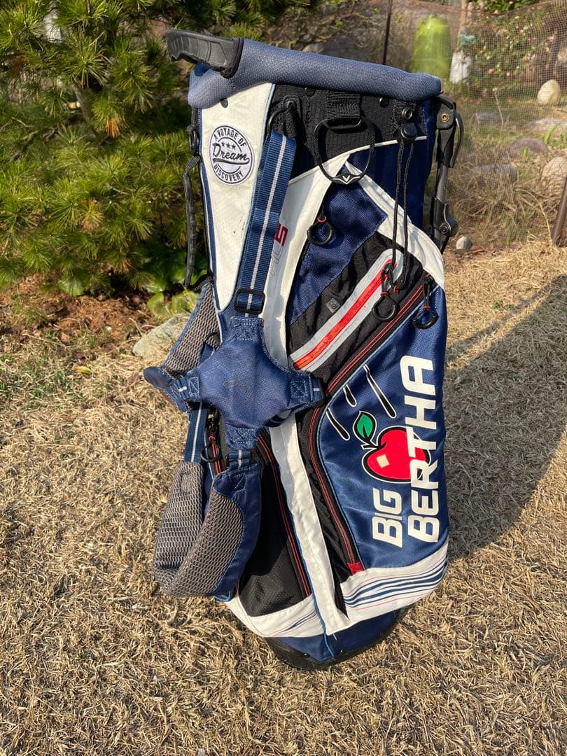 【希少品】BIG BERTHA キャディバッグ スタンド付き ネイビー