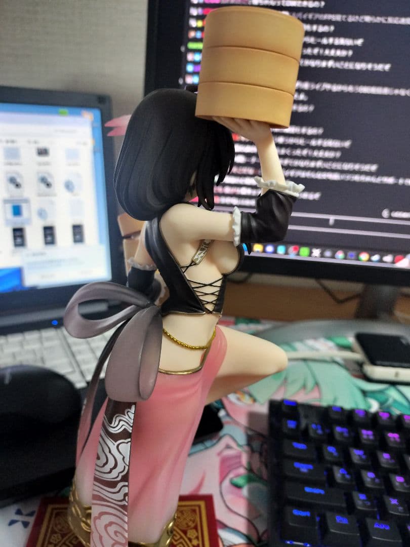 このすば　ゆんゆん　チャイナ　フィギュア