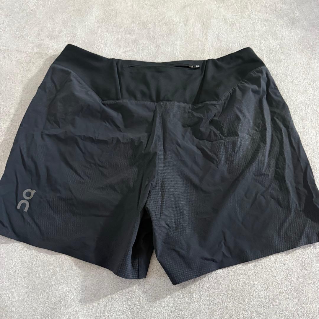 On 「LIGHTWEIGHT SHORTS LUMOS」Mサイズ