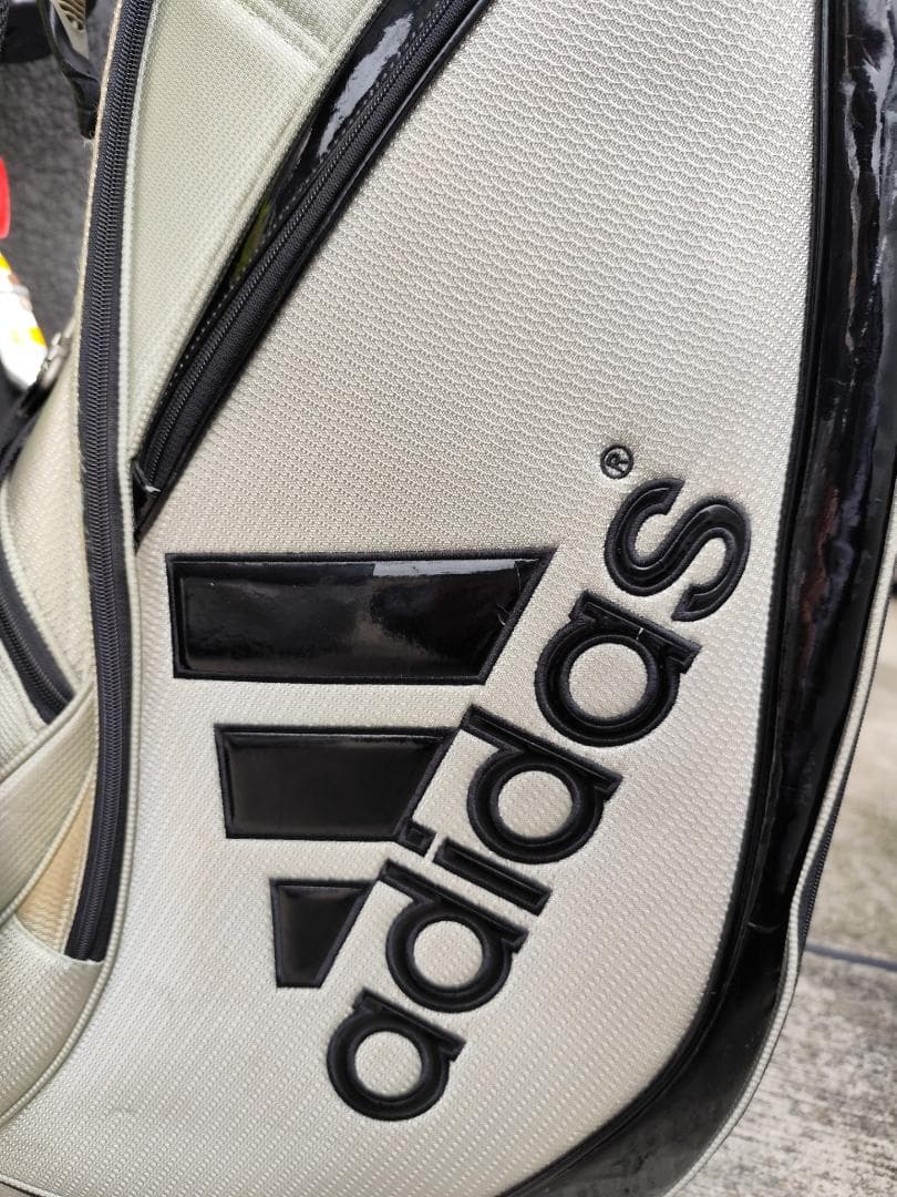 【値下げしました】adidas／アディダス　キャディバッグ